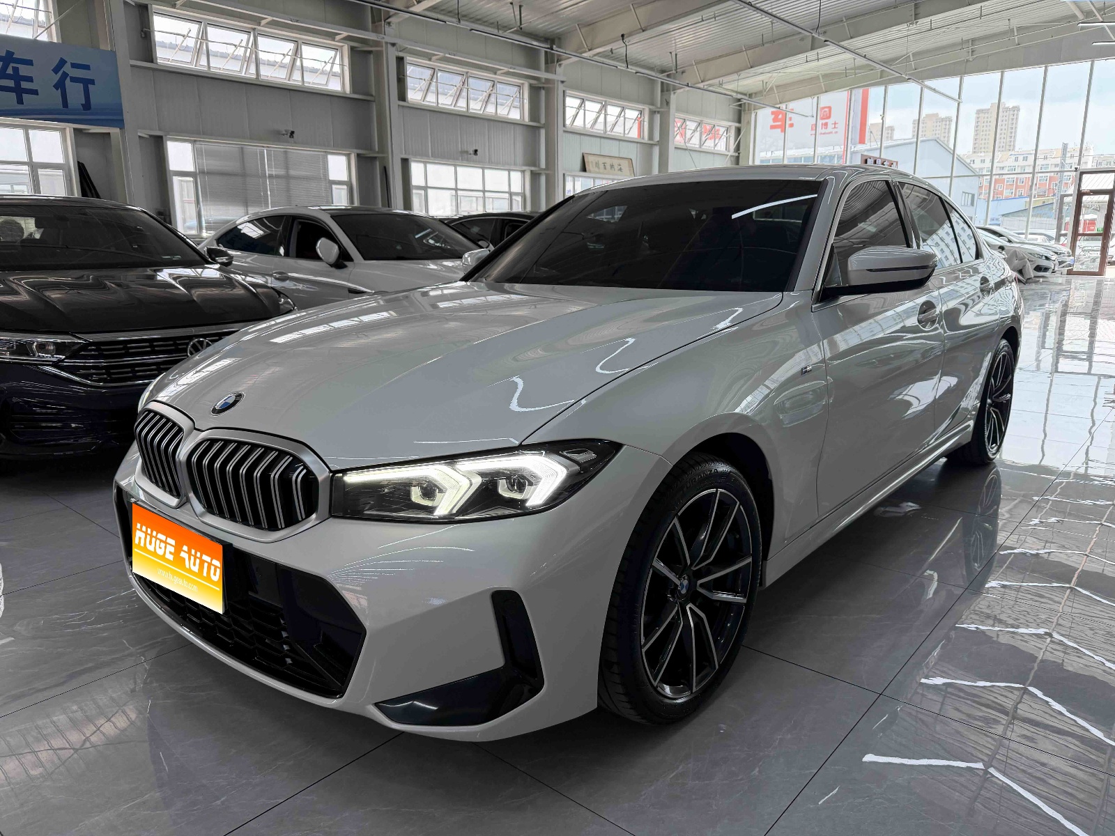 2023款 宝马3系 320i M运动套装
