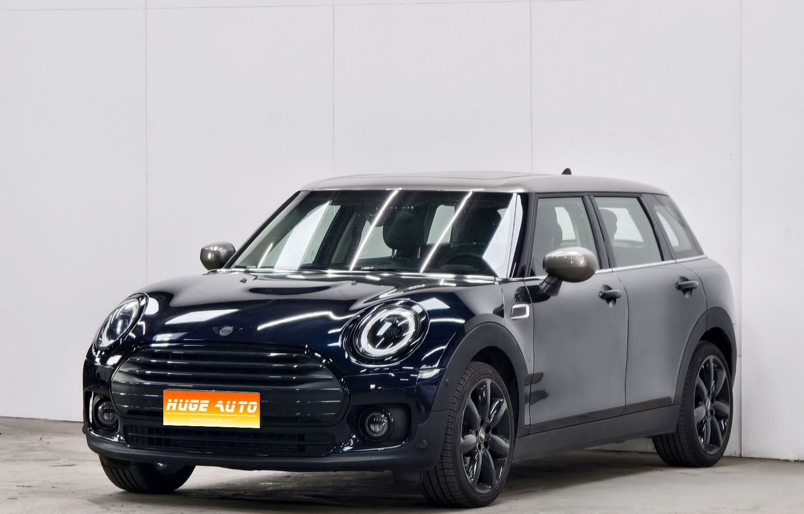 MY2022 MINI CLUBMAN 1.5T COOPER Connoisseur