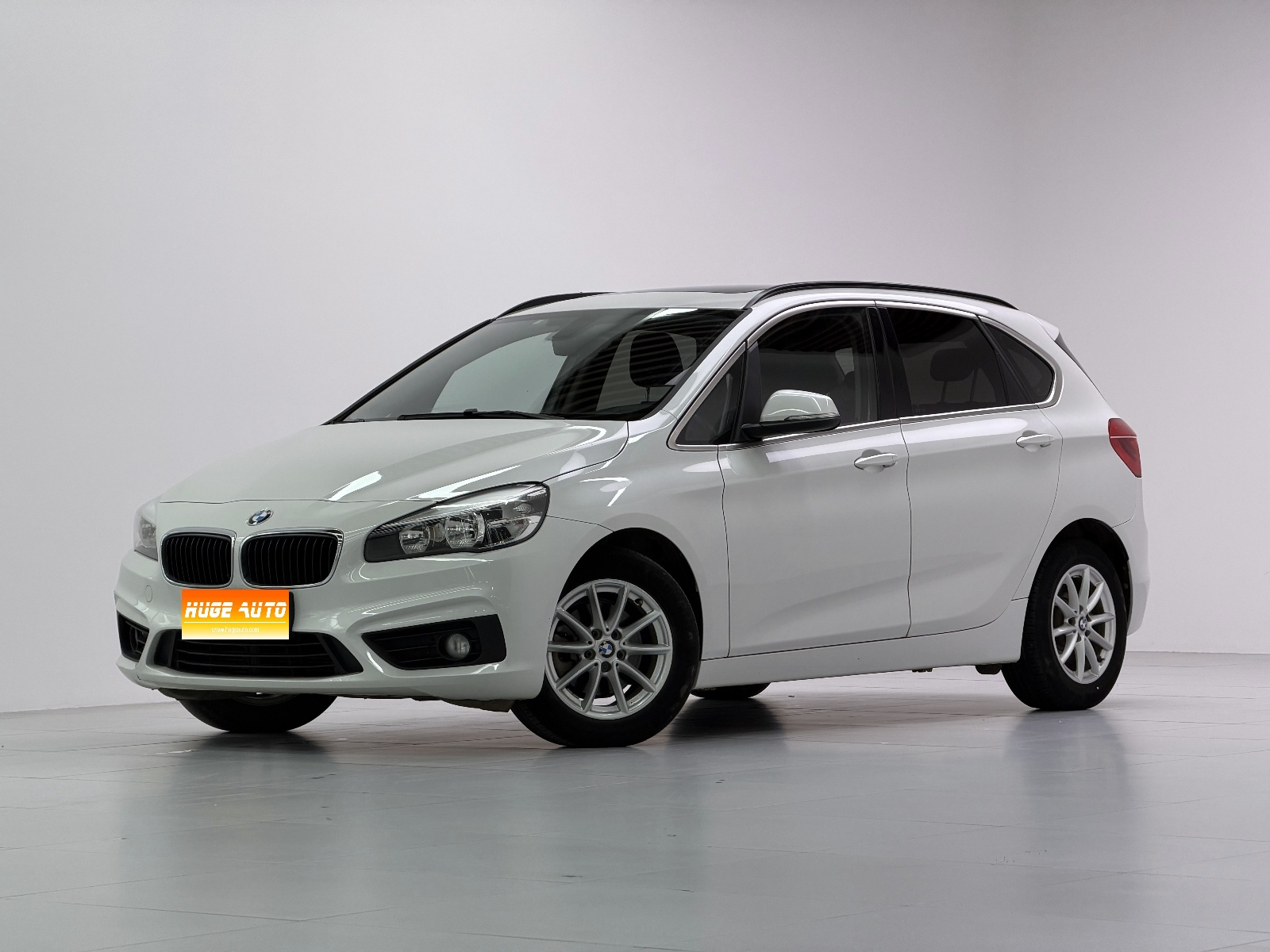 MY2016 BMW 2 Series Tourer 218i Fashion Version 