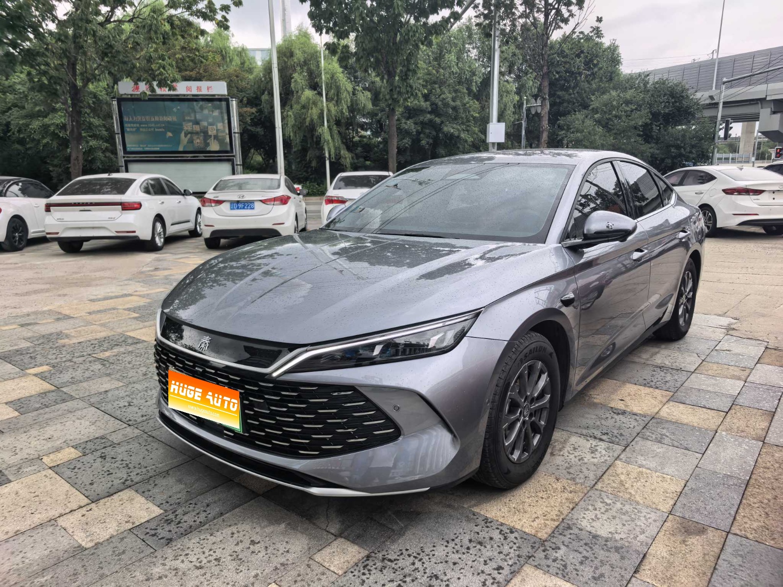 2025款 秦L DM-i 智驾版 80KM领先型