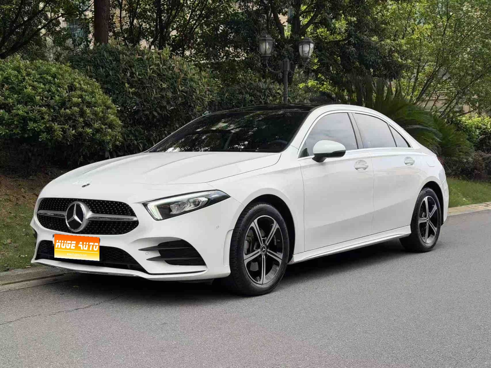 MY2022 Mercedes Benz A Class Facelift II A 200 L Sport Sedan Fashion Version 