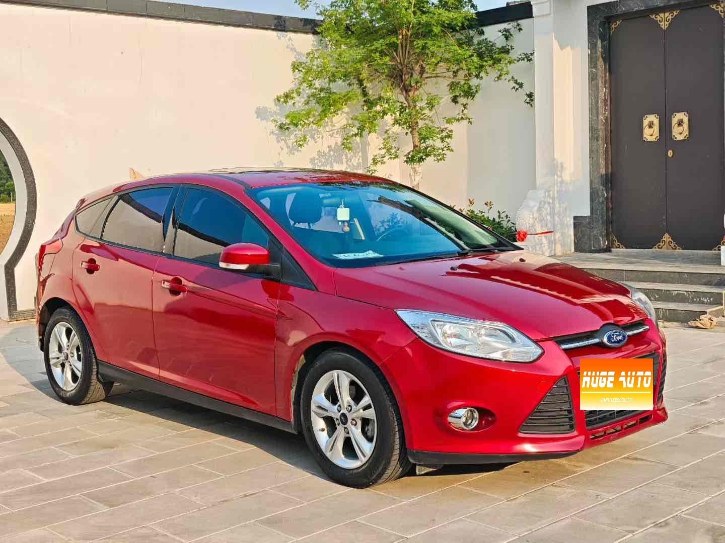 MY2012 Focus Hatchback 1.6L AT Vogue 