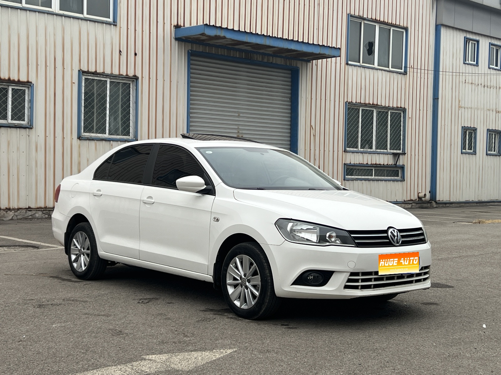 MY2015 Jetta 1.6L MT Comfort Version 