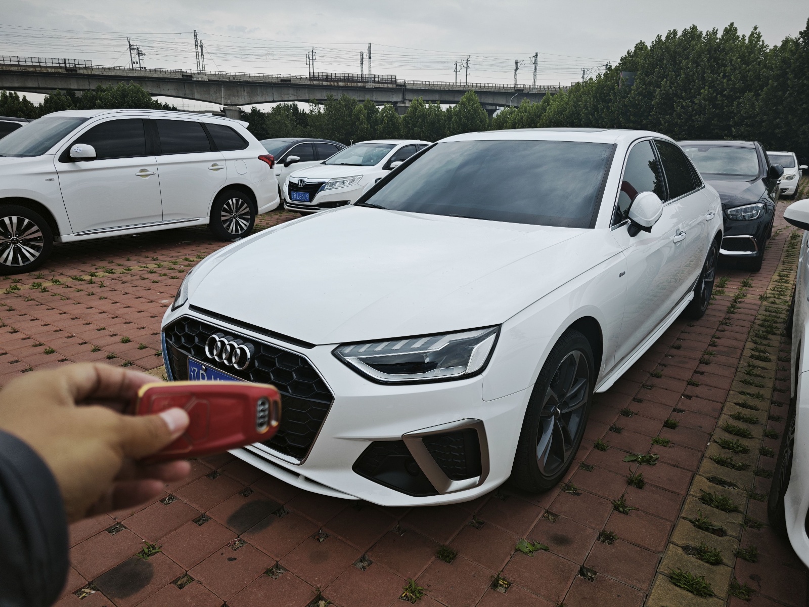 2020款 奥迪A4L 40 TFSI 时尚动感型