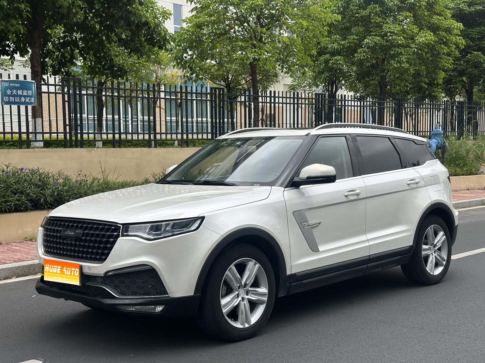 MY2017 Zotye T700 1.8T DCT Luxury Version 