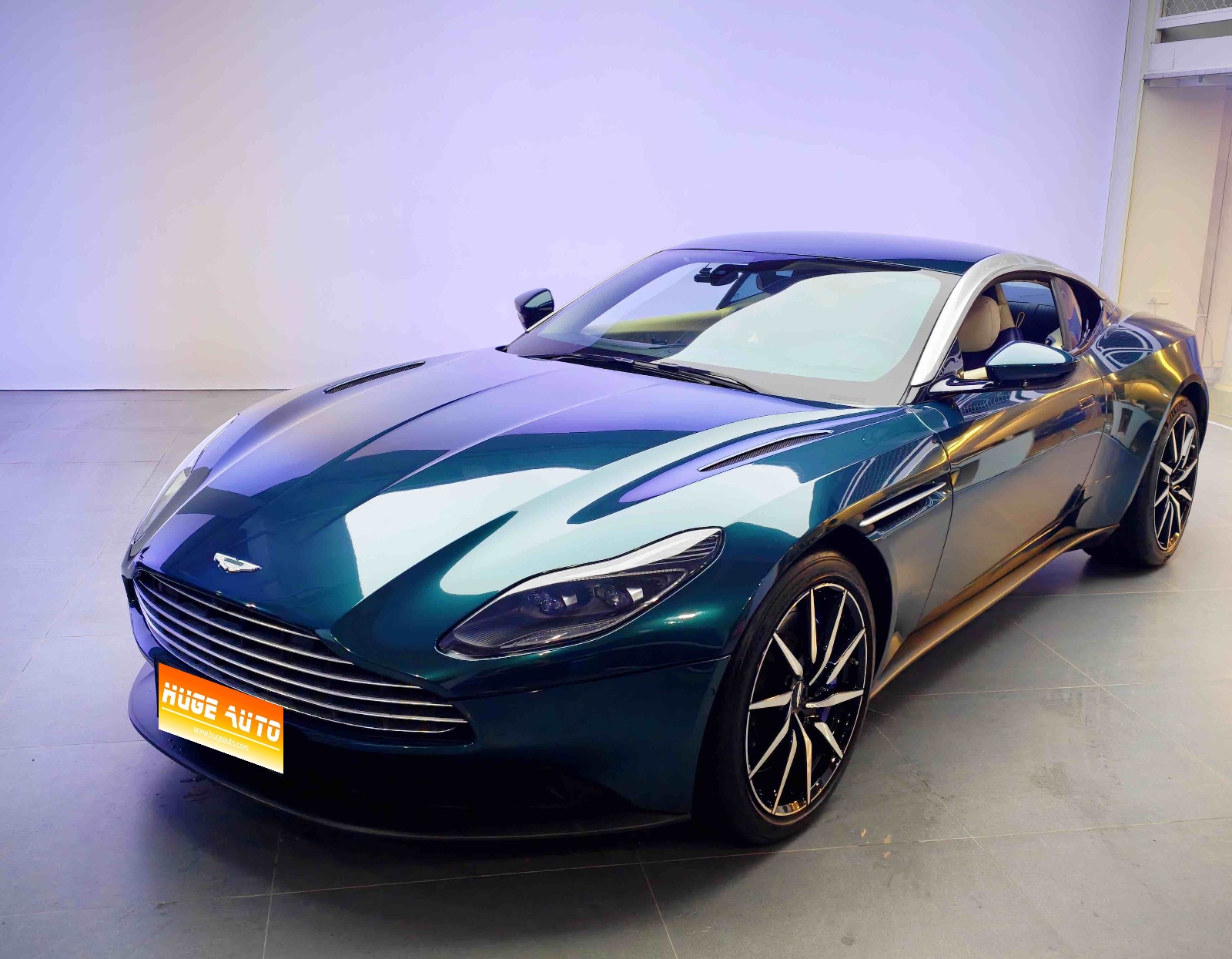 MY2019 Aston Martin DB11 4.0T V8 Coupe