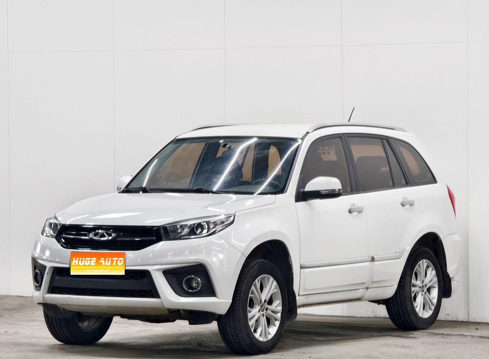 MY2016 Tiggo 3 1.6L MT Fashion Version 