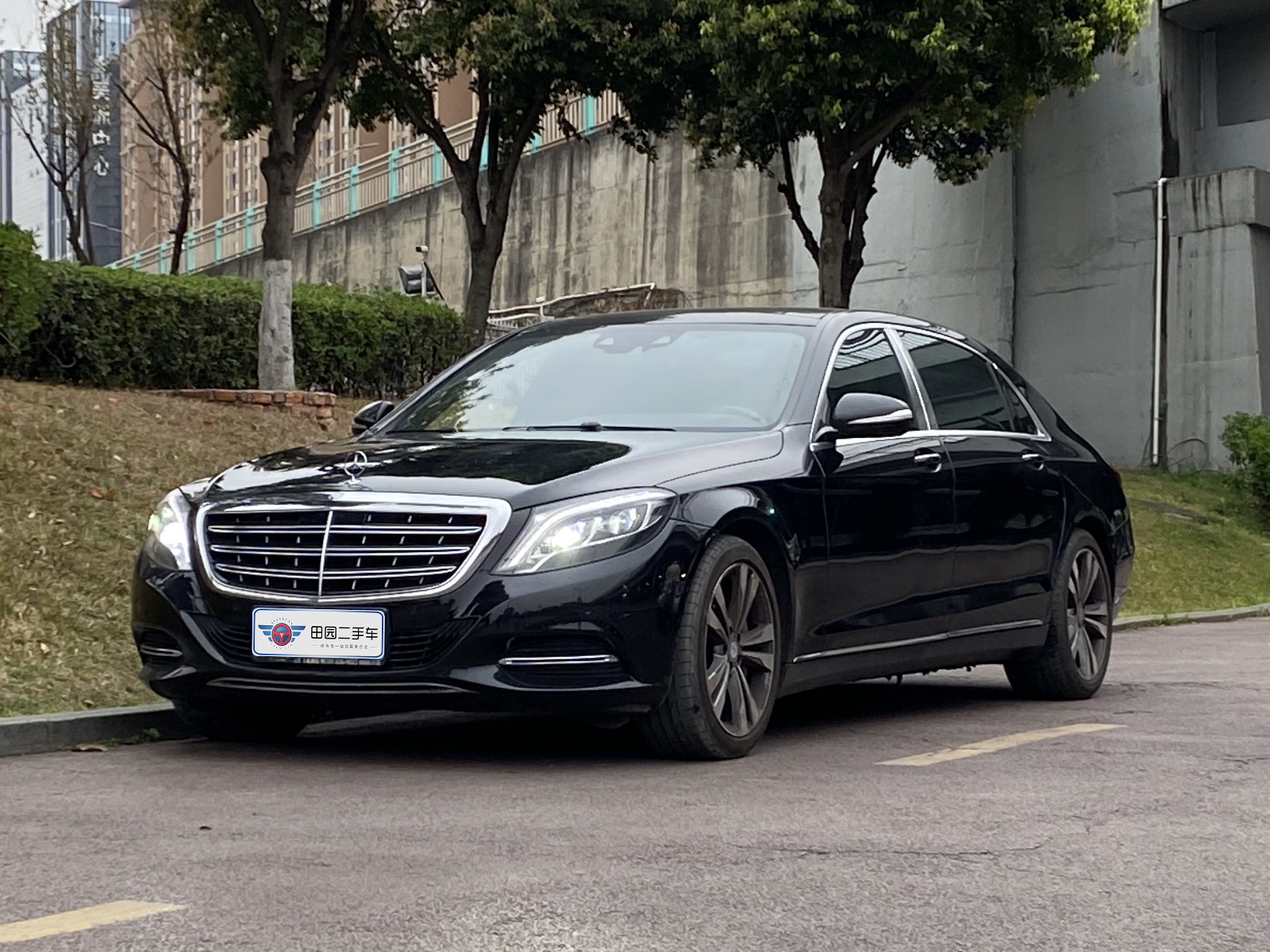 MY2015  Maybach  S Class  S 400 4MATIC