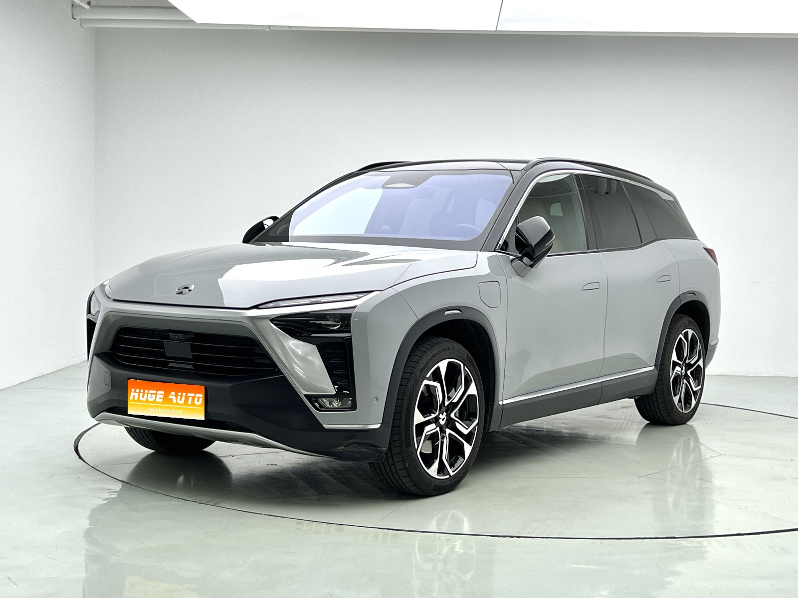 MY2020 NIO ES8 415KM Signature Version 7-Seat 