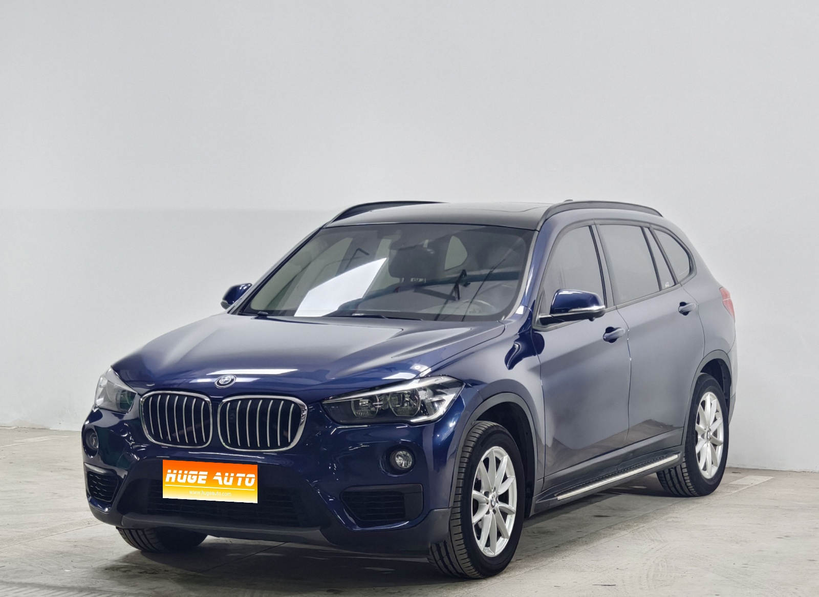 MY2018 BMW X1 sDrive18Li Exclusive Version 
