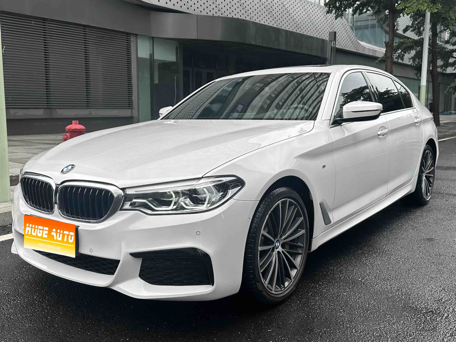 MY2020 BMW 5 Series 530Li Lead Version M Sport Kit 