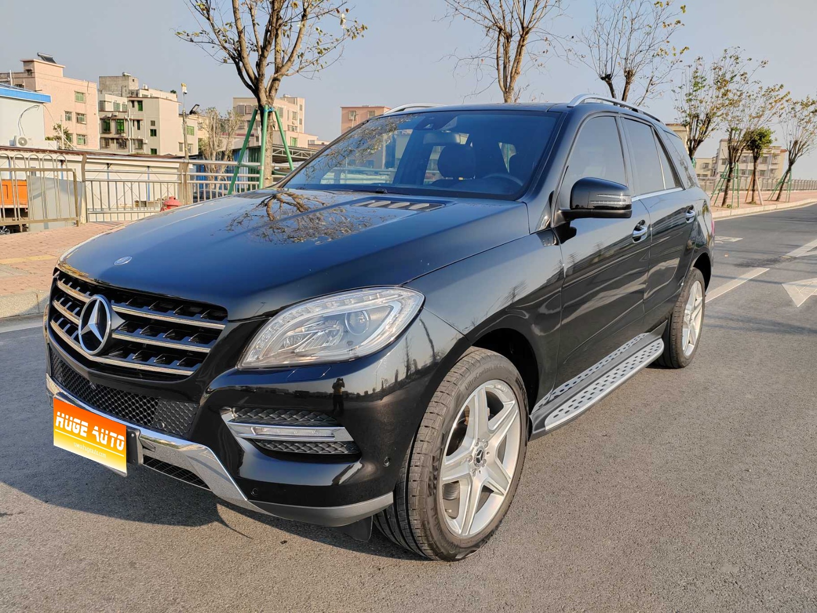 MY2012  Mercedes Benz  M Class  ML 350  Luxury
