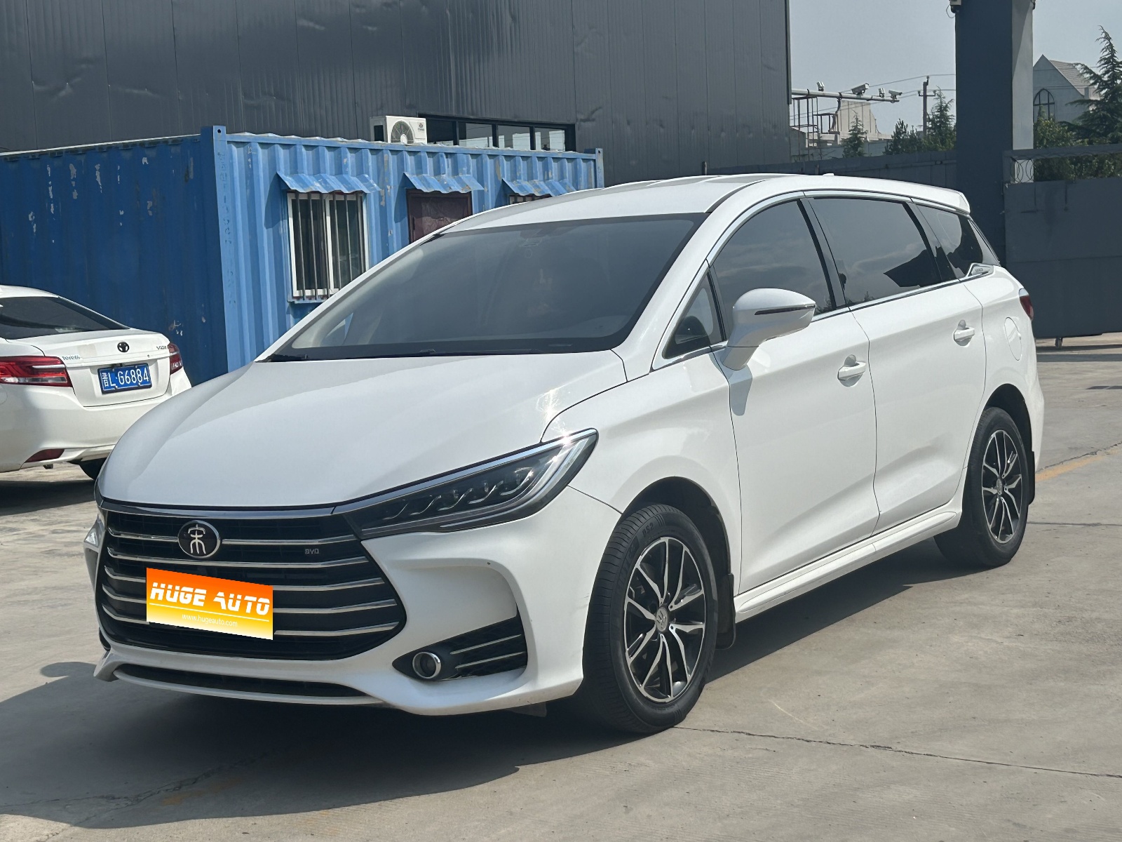 MY2017 Song MAX 1.5T MT Comfort  7-Seat