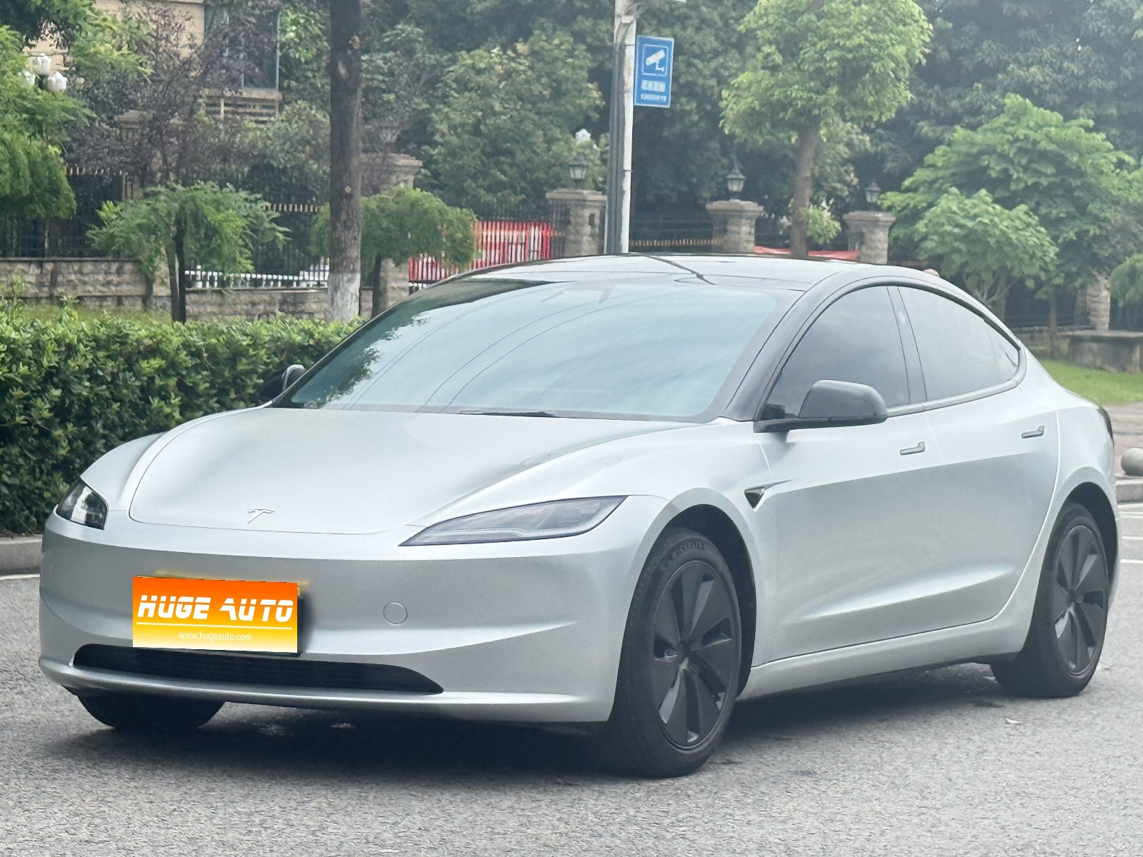 MY2023 Model 3 RWD