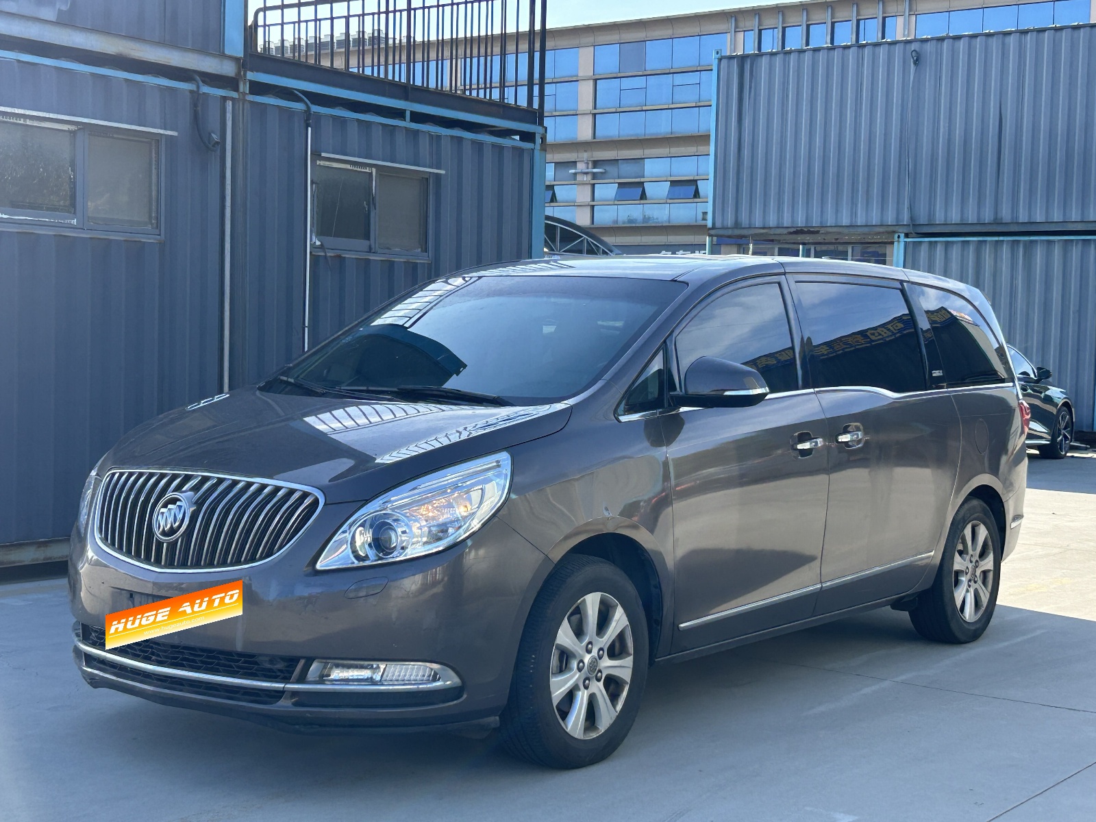 MY2014 Buick GL8 3.0L GT Luxury Business Hoaya Version