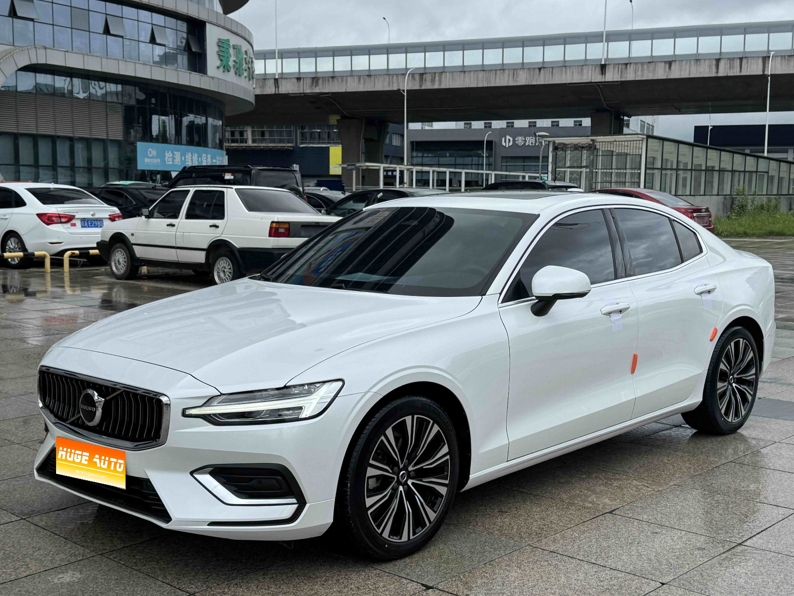 MY2023 Volvo S60 B4 Zhiyuan Sport