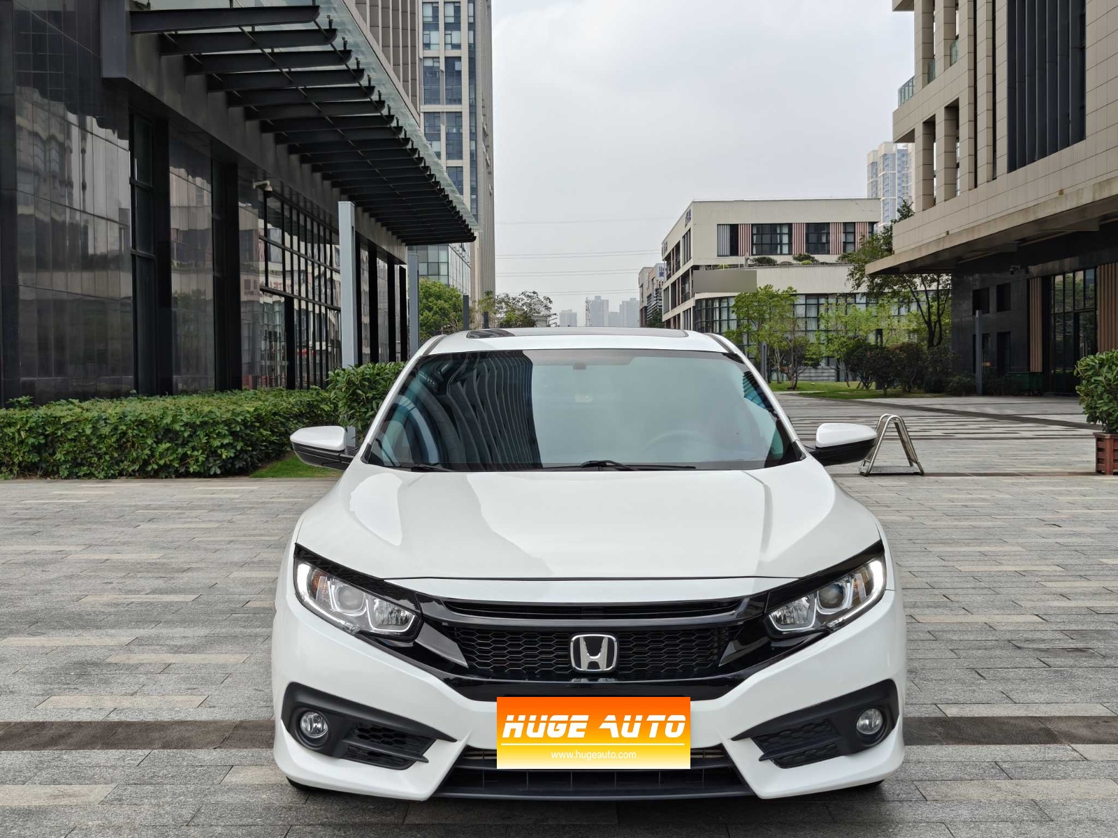 MY2016 CIVIC 220TURBO AT Luxury Version 