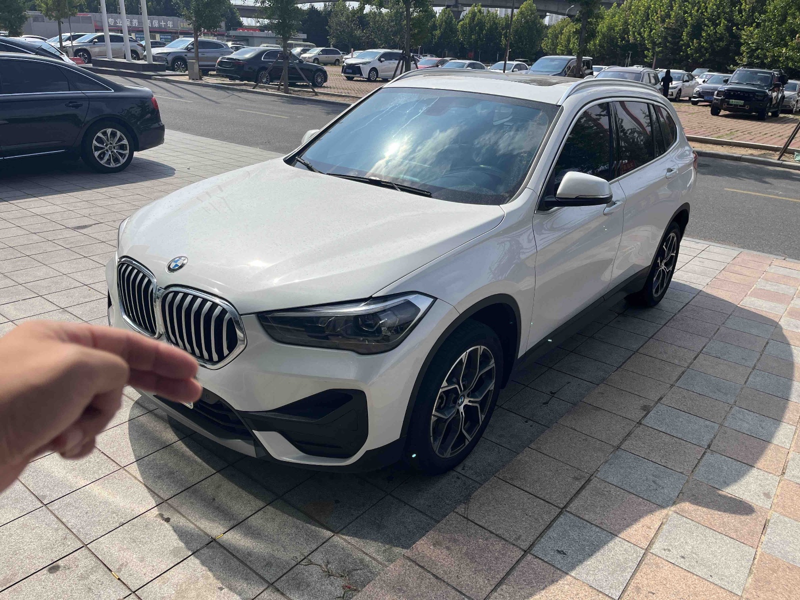 MY2022 BMW X1 sDrive25Li Lead Version 
