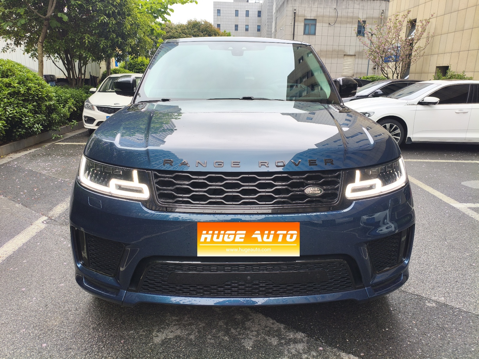 MY2022 Range Rover Sport 3.0 L6 Petrolix Blue