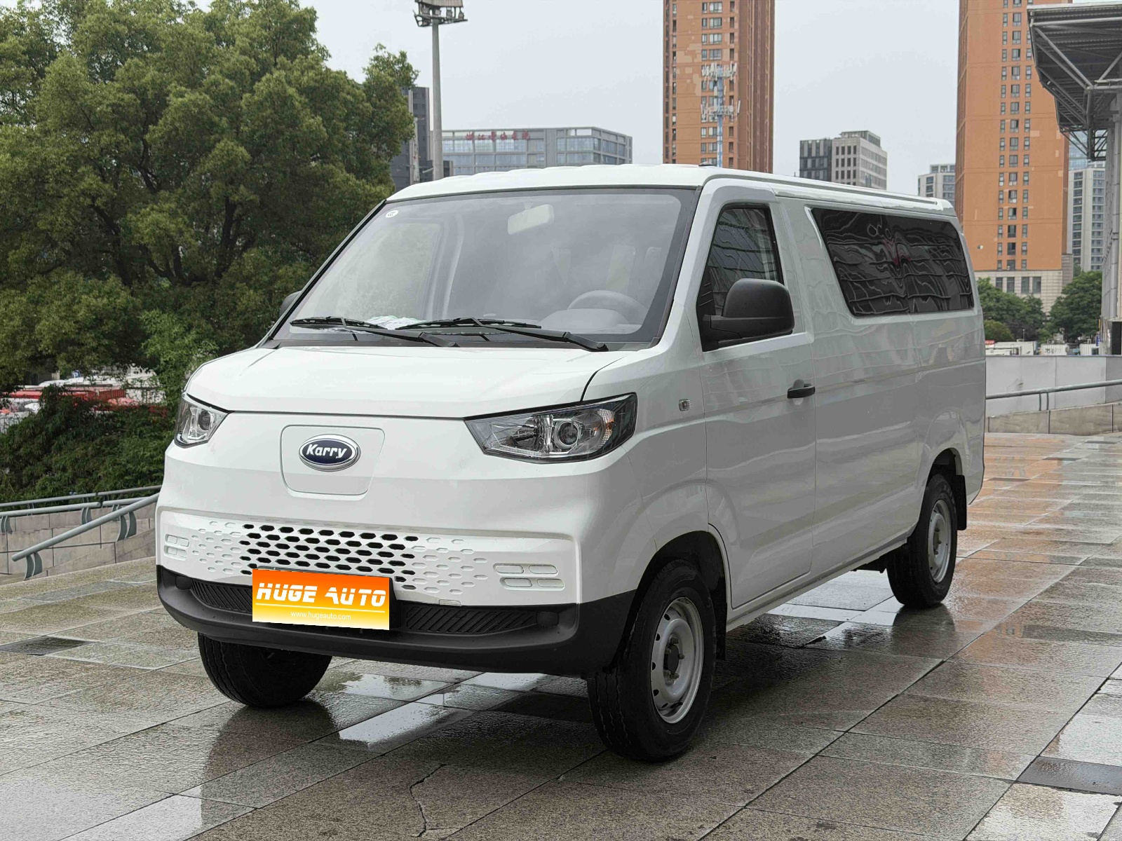 2024款 江豚E5 36.8kWh 明窗6座版