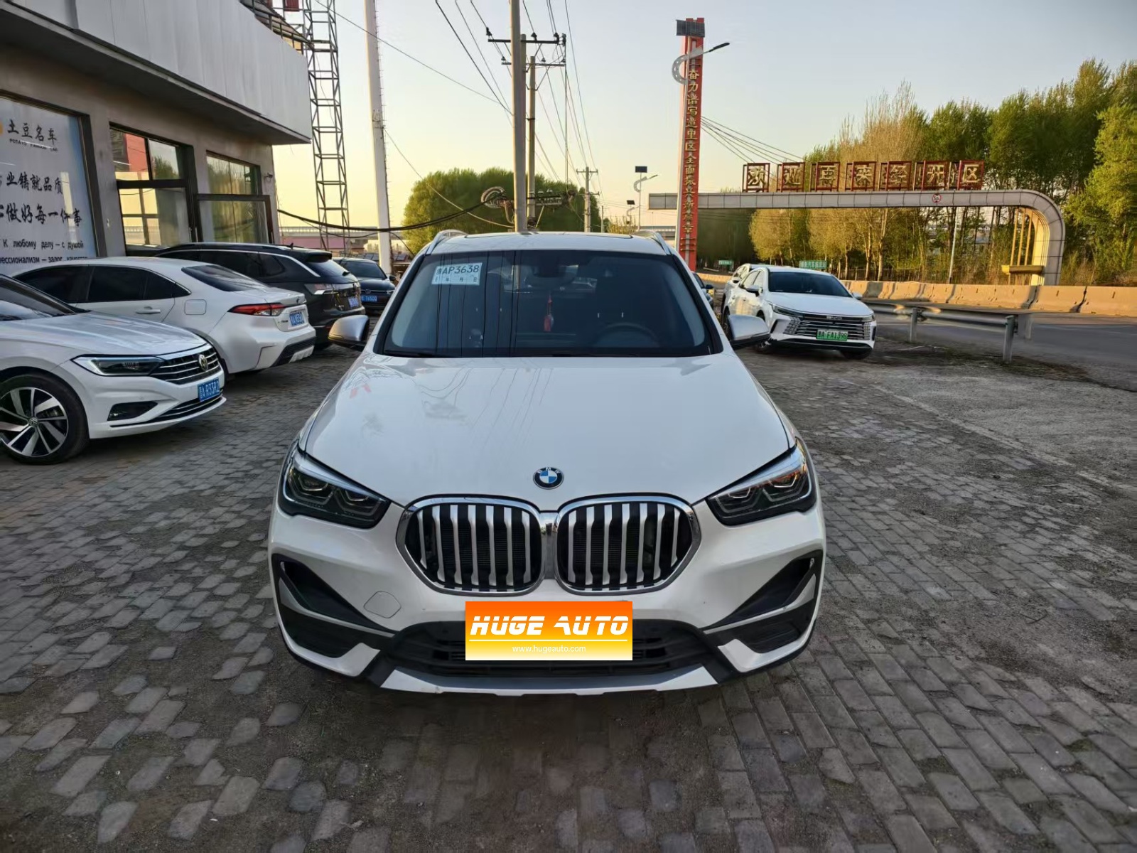 MY2022 BMW X1 sDrive20Li Exclusive Version 