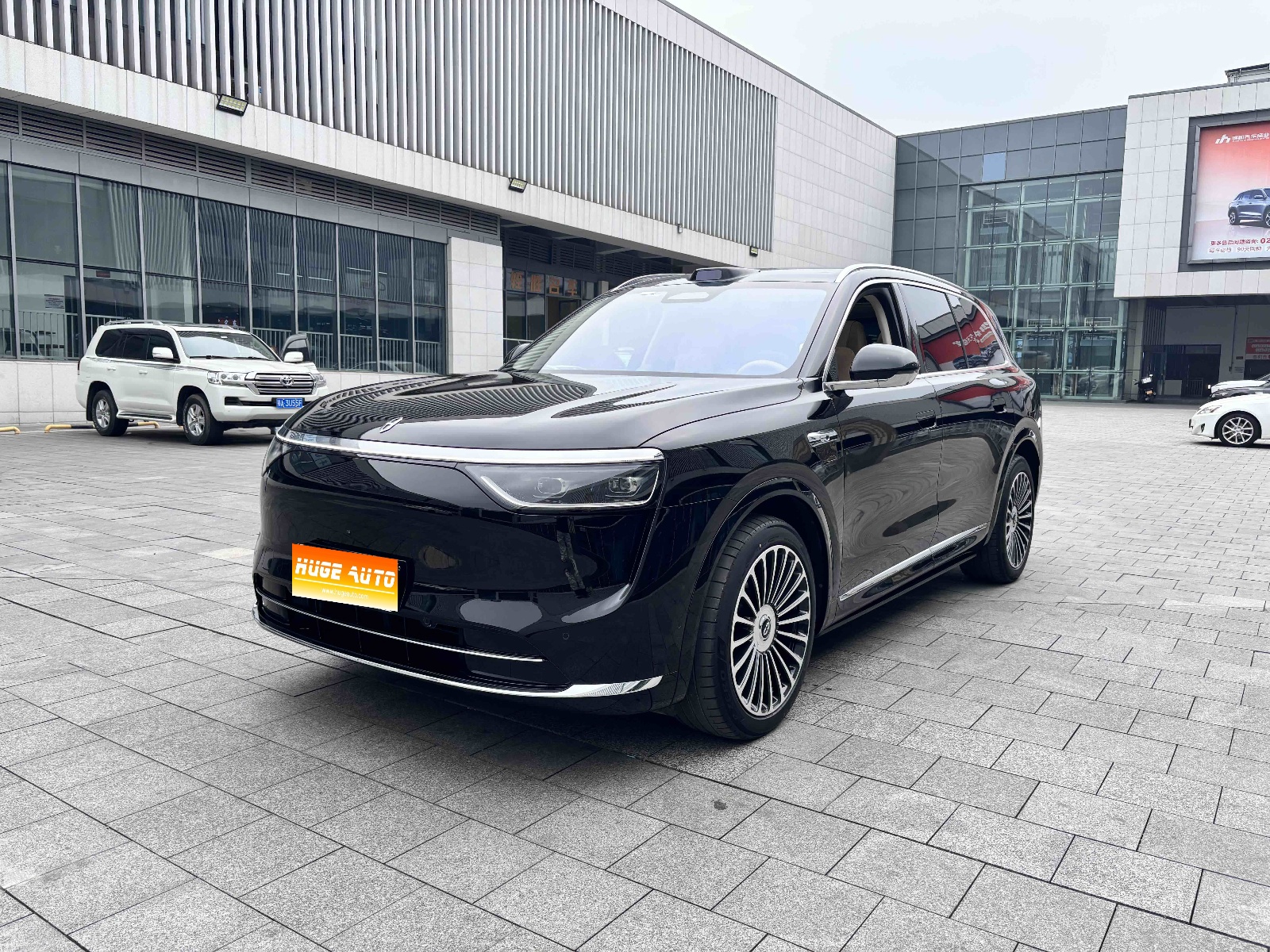 MY2025 AITO M8 REEV Ultra 53.4kWh 6 Seats 192-Line LiDAR