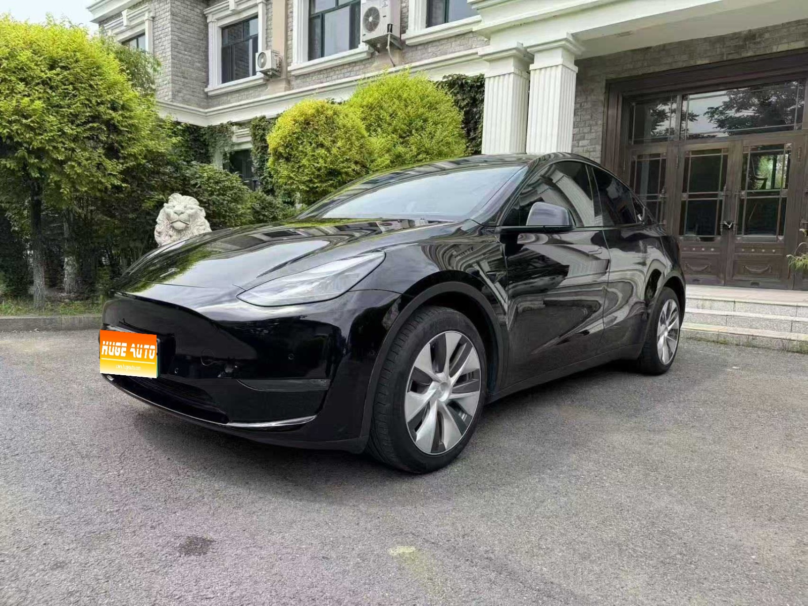 MY2023 Model Y Long Range AWD 