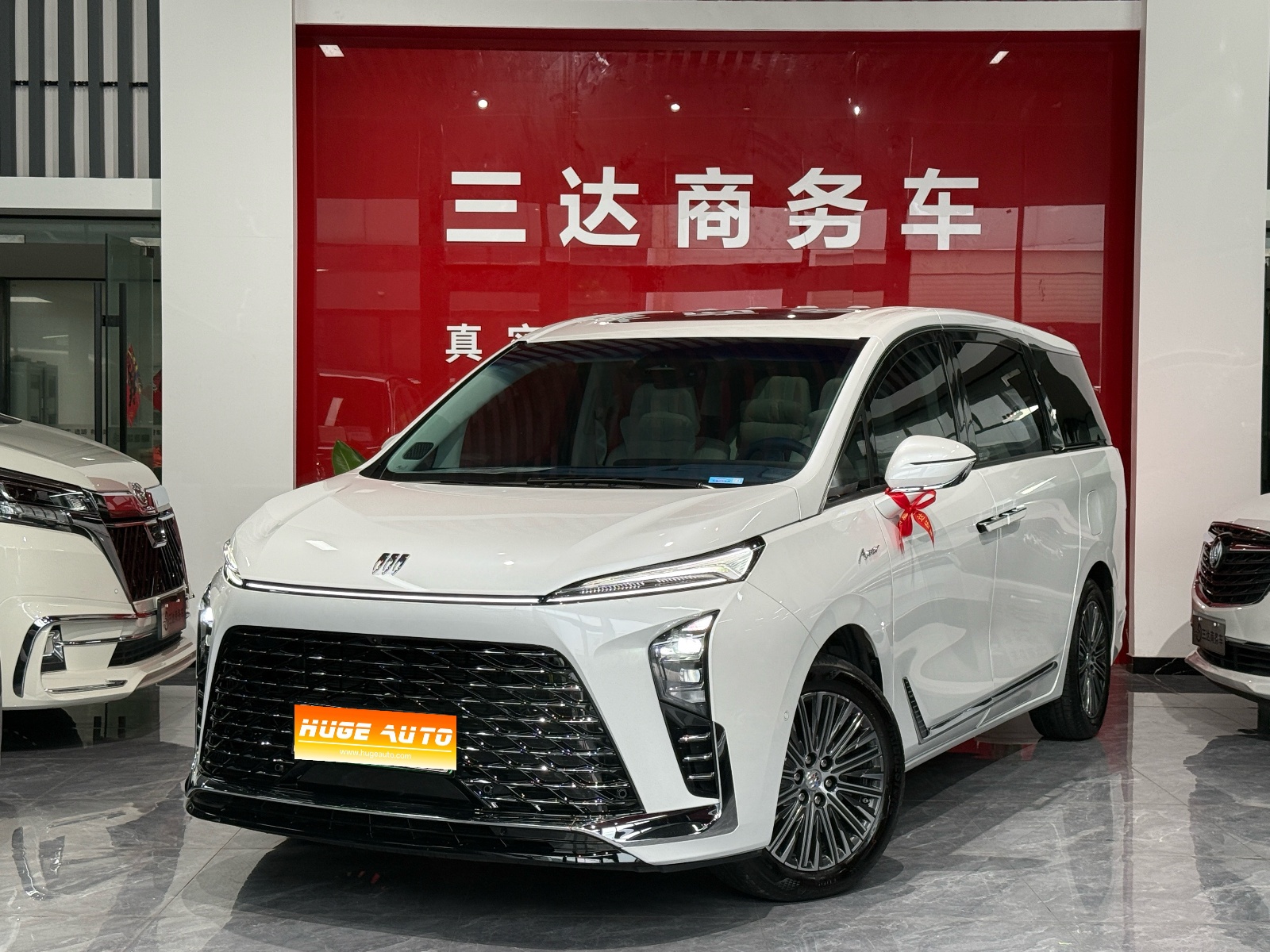 2024款 别克GL8新能源 陆尊 奢享版 6座