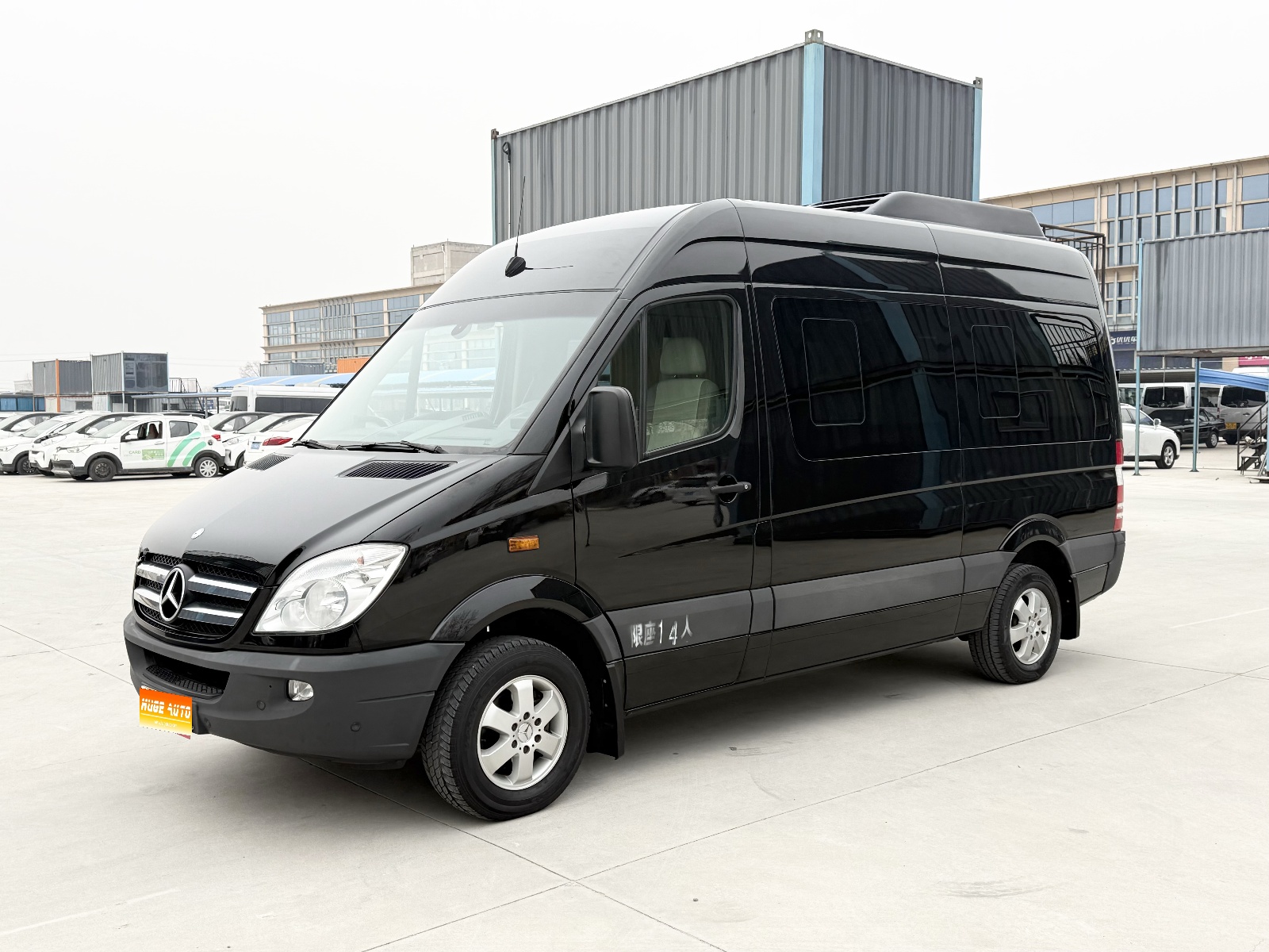 MY2012 Sprinter 2.1T Noble Tour Middle Wheelbase