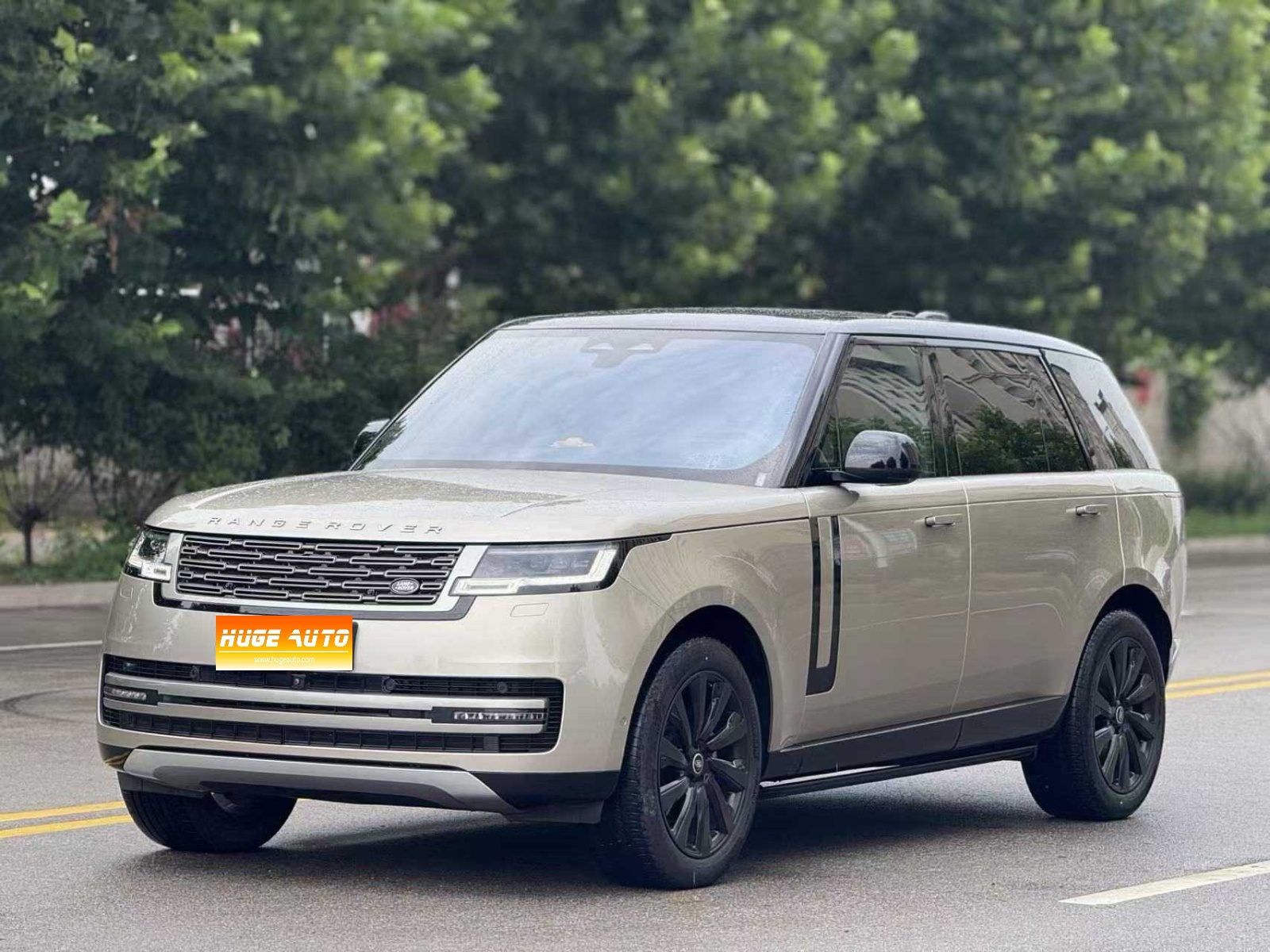 MY2023 Range Rover 3.0 L6 400PS Heyday 7 Seater Extended