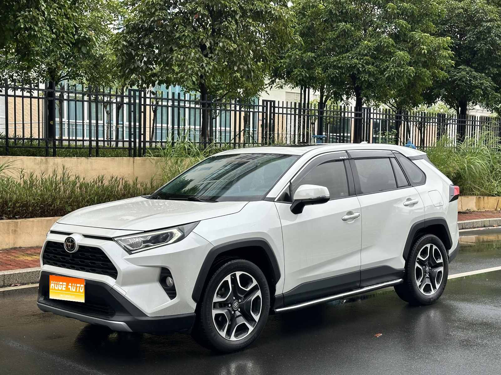 MY2020 RAV4 2.0L CVT 2WD Fashion Version 