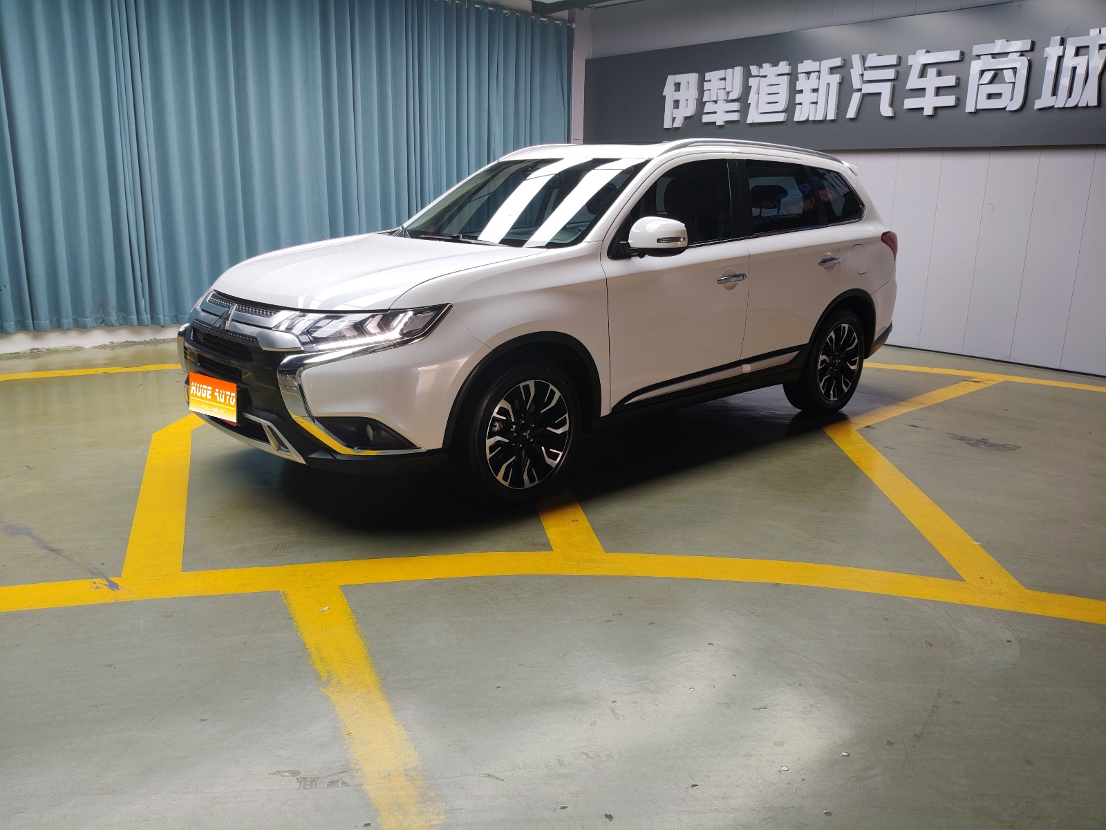 MY2021 Outlander 2.4L 4WD Sport Version 5 seats