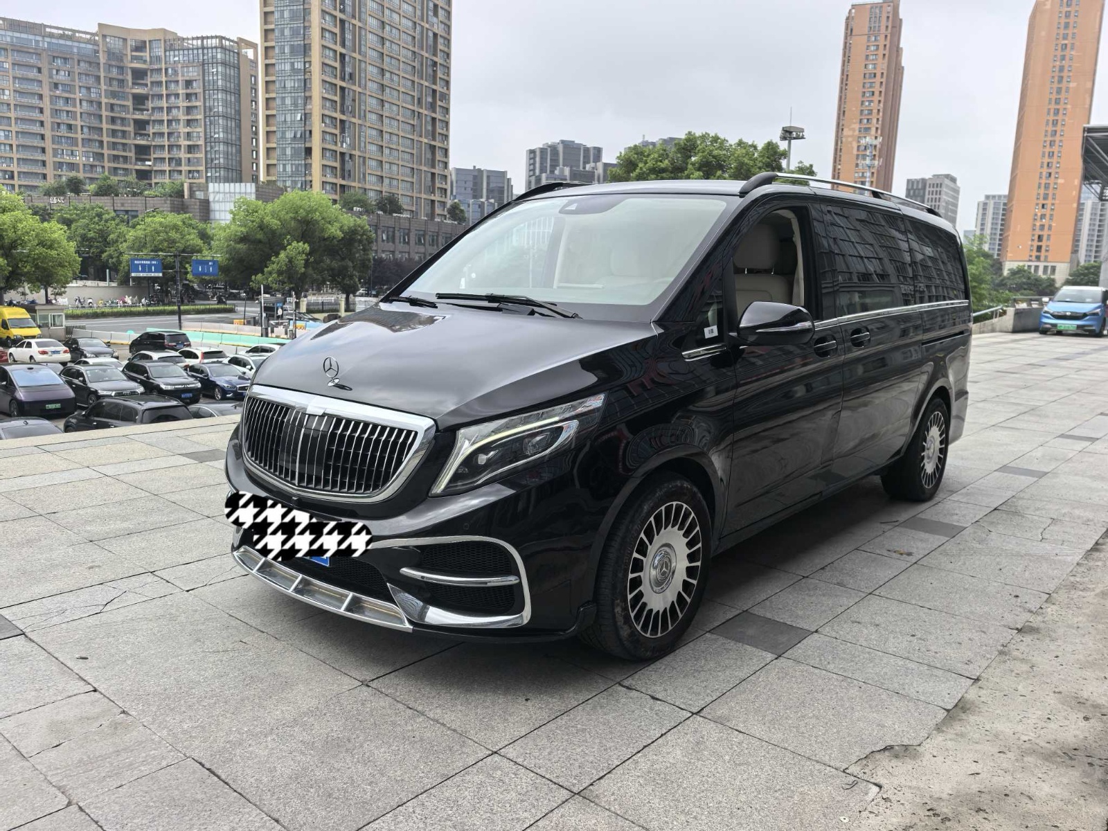 MY2022 Mercedes Benz V 260 Navigation Version