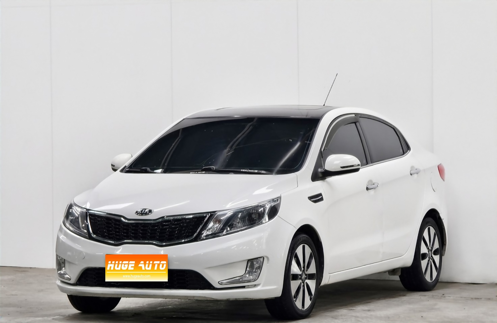 MY2015 KIA K2 Sedan 1.6L AT Premium