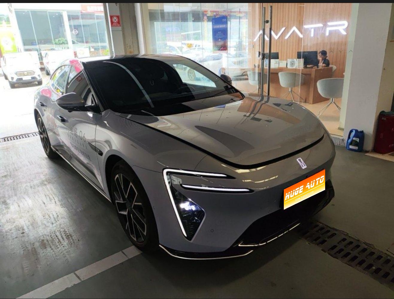 2025款 阿维塔06 Pro增程版