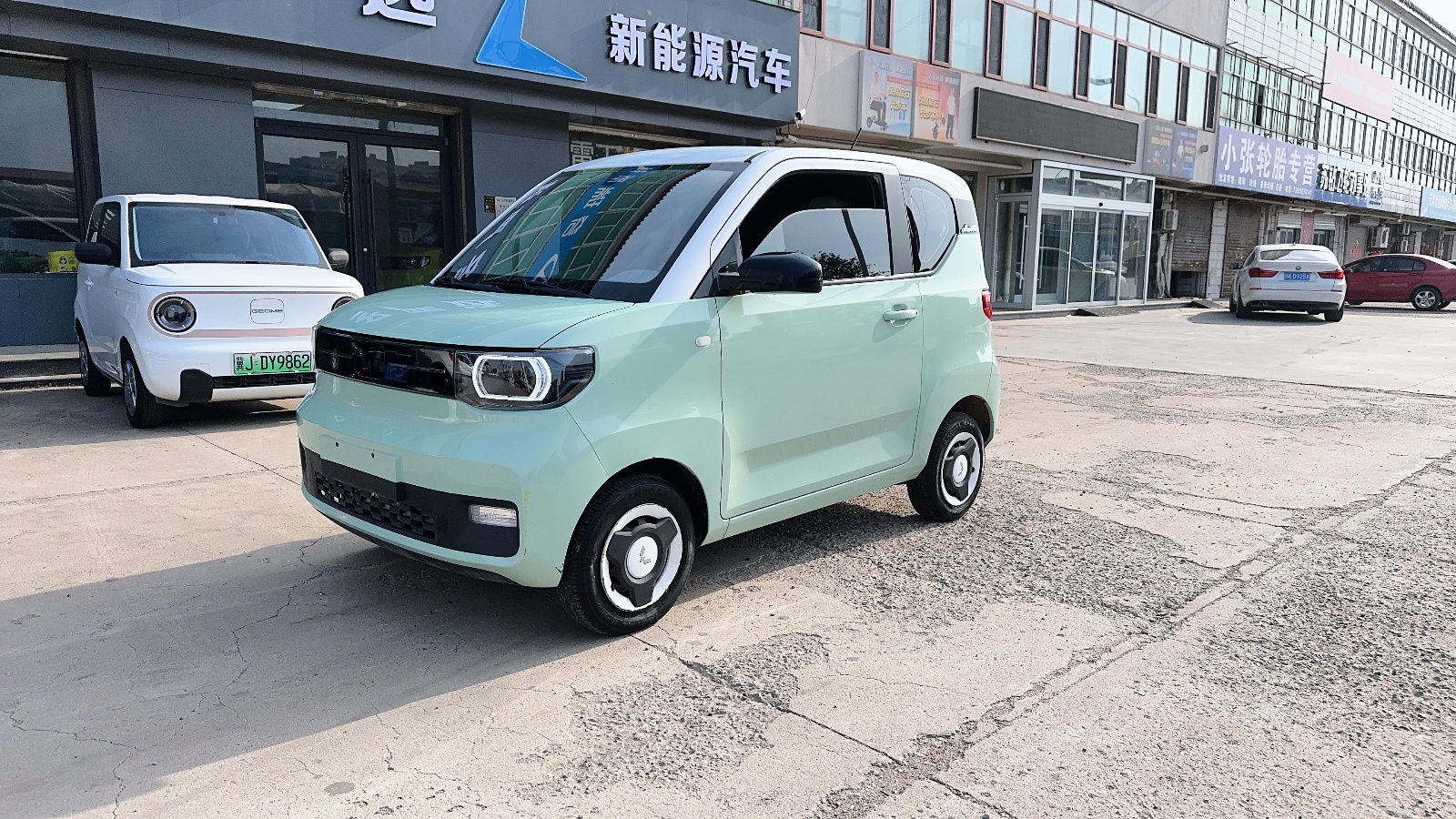MY2022 Hongguang MINI EV Macaroon Fashion Version Lithium iron phosphate