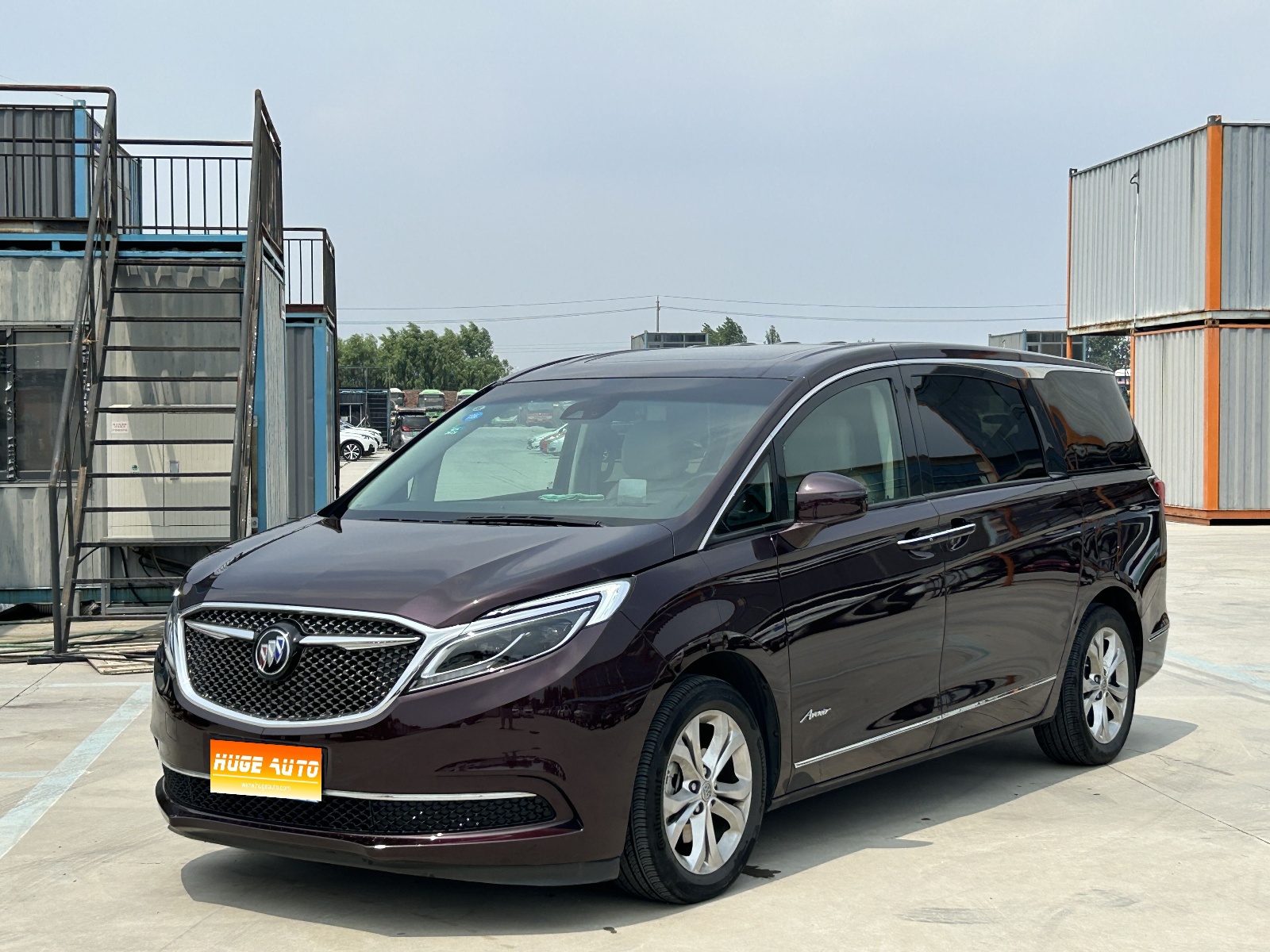 MY2017 Buick GL8 28T Avenir National V