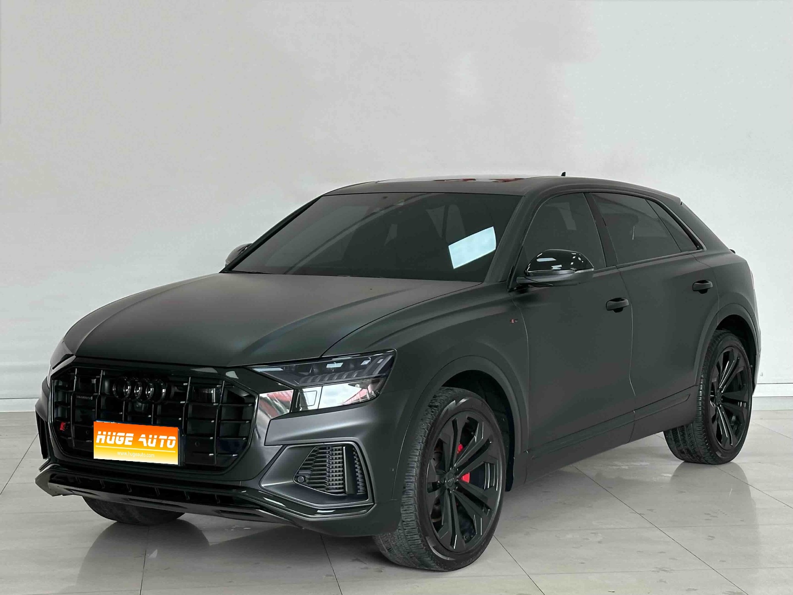 MY2019 Audi Q8 55 TFSI Exclusive Dynamic Version