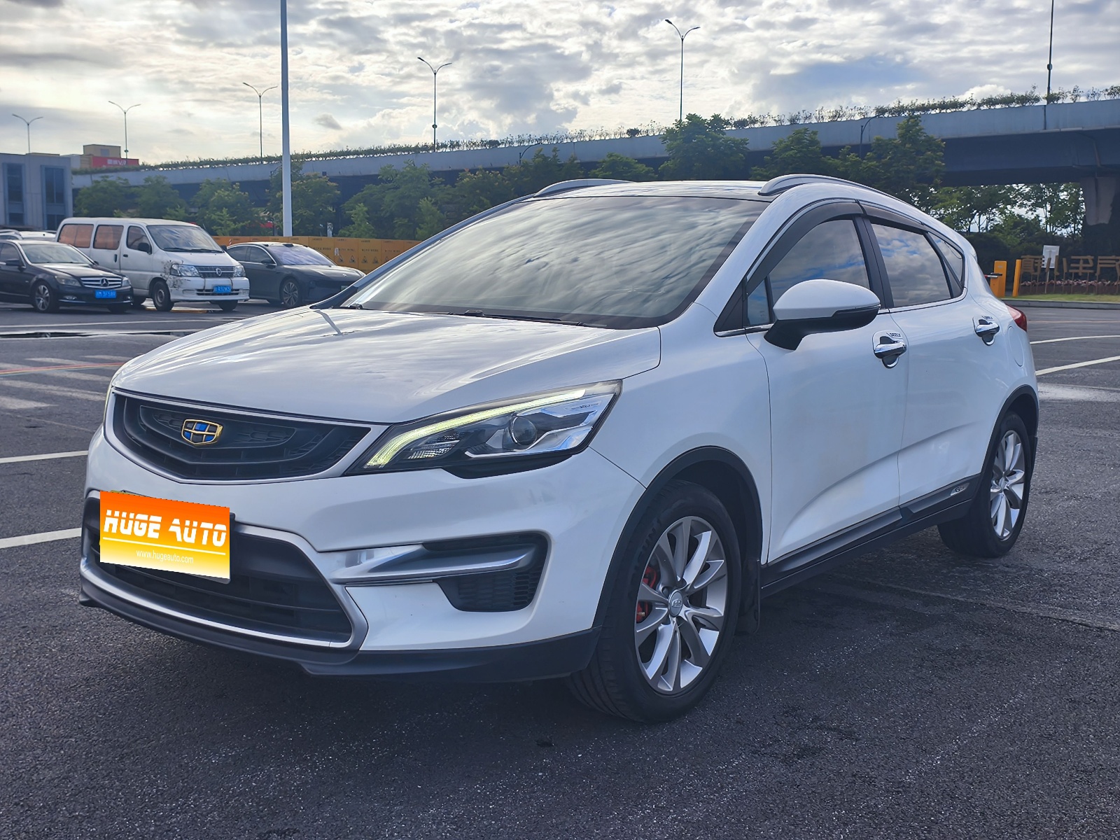 MY2016 EMGRAND GS Sport 1.8L MT Lead
