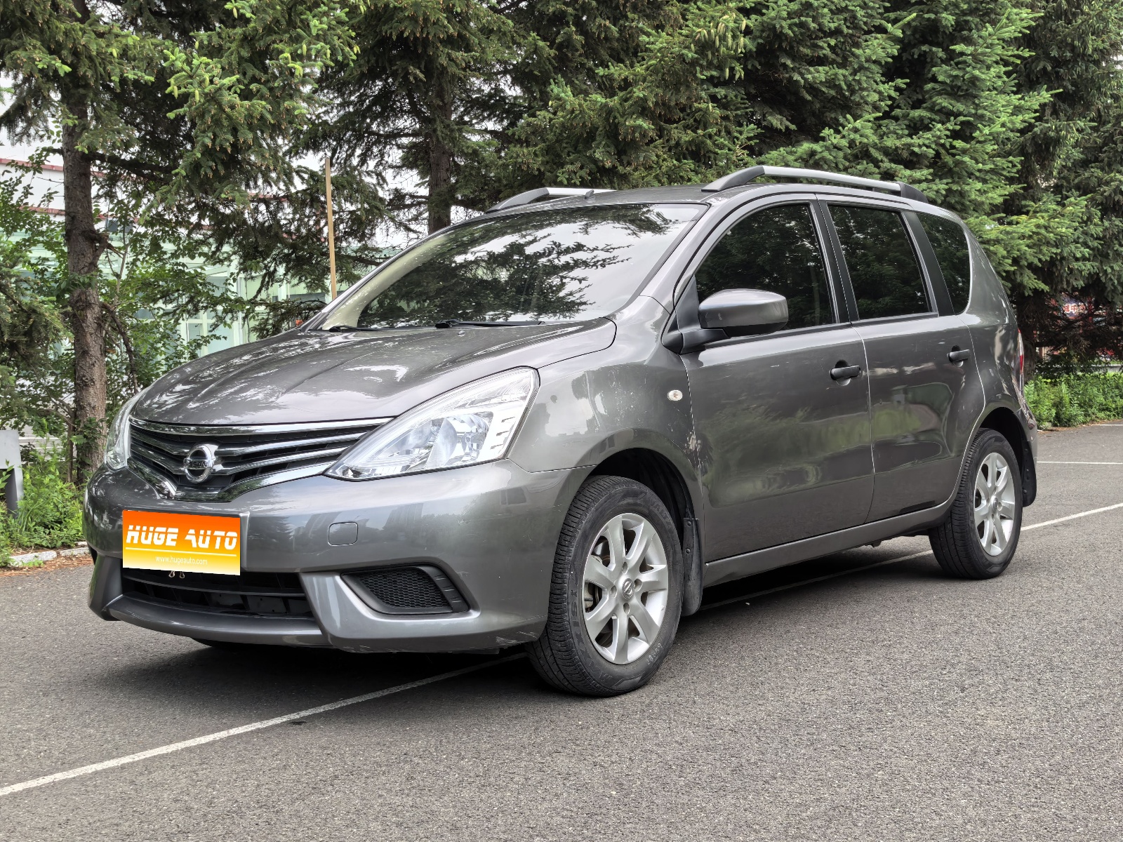MY2015 Livna 1.6XE CVT Comfort Version 