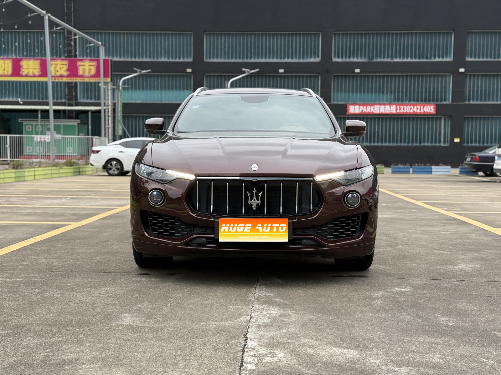 MY2016 Levante 3.0T Standard Version 