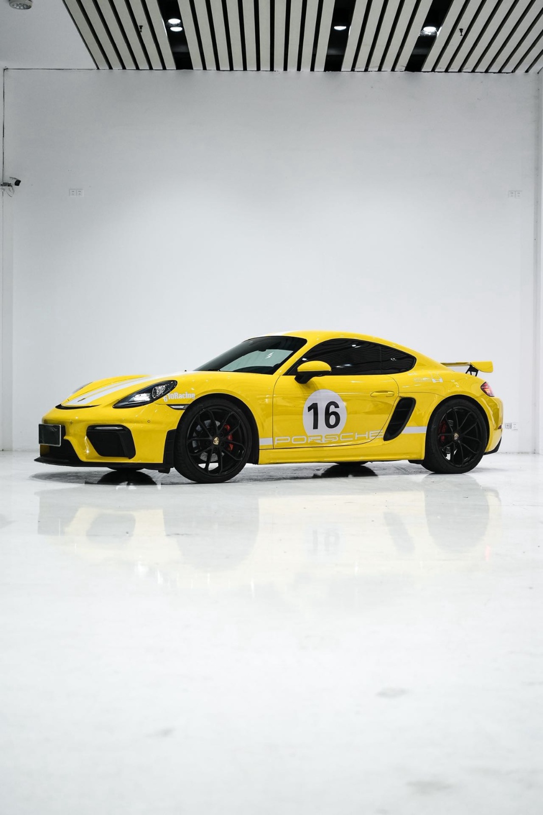 MY2018  Porsche 718 Cayman 2.0T