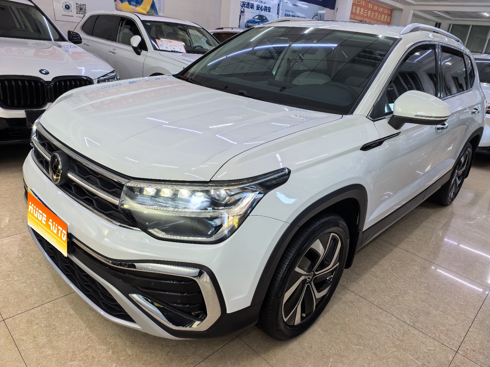 MY2023 THARU 300TSI 2WD Lunar Premium