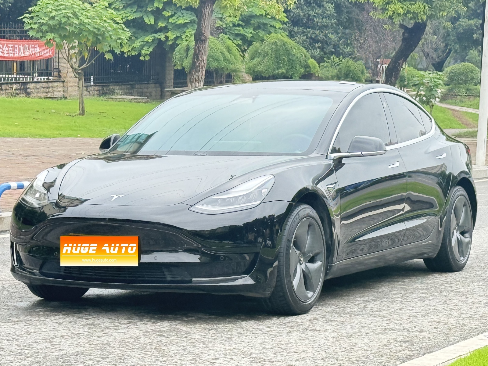 MY2020 Model 3 Standard Range RWD Upgraded 