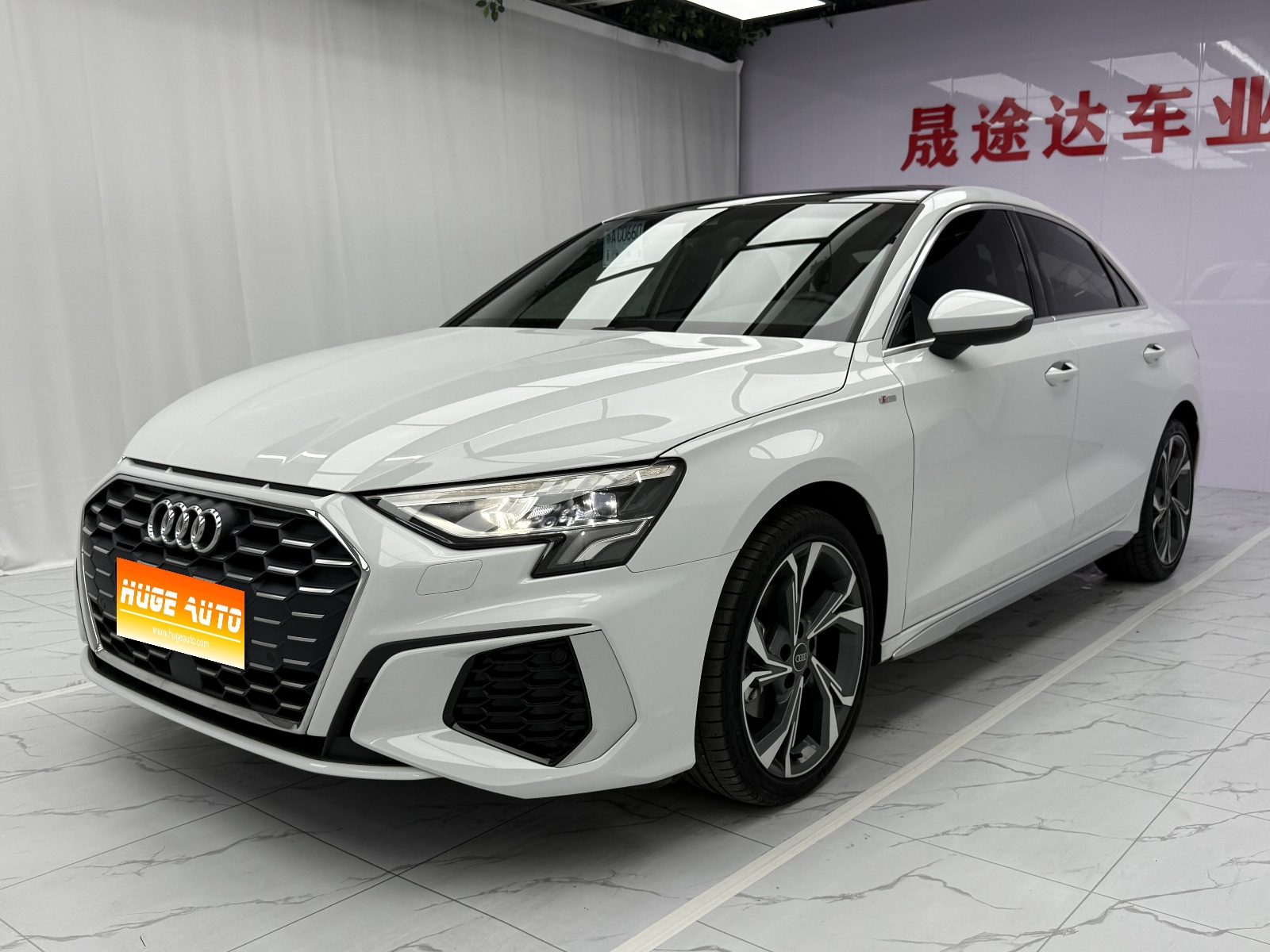 2022款 奥迪A3 A3L Limousine 35 TFSI 时尚运动型