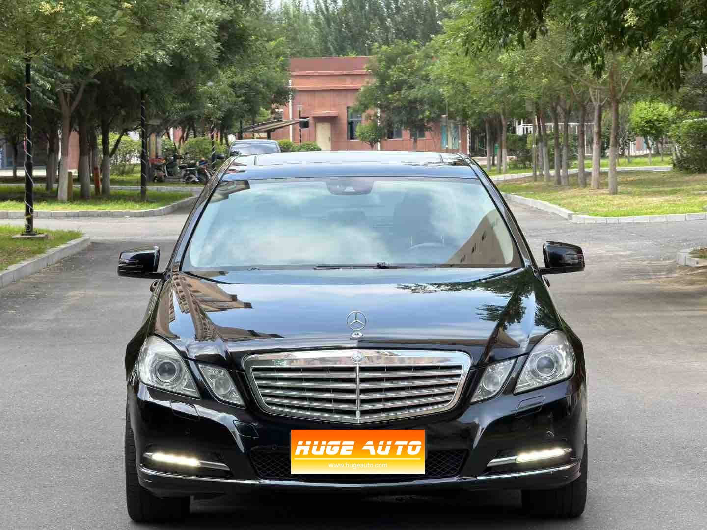 MY2013  Mercedes Benz  E Class  E 300 L  Fashion
