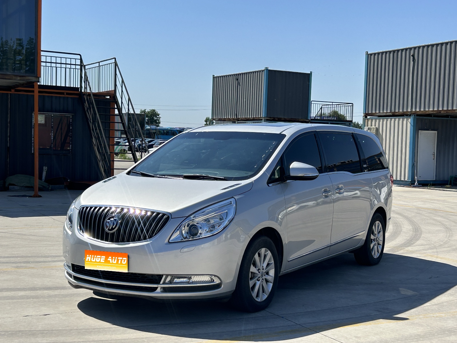 MY2014 Buick GL8 2.4L LT Luxury Business Extended Executive 