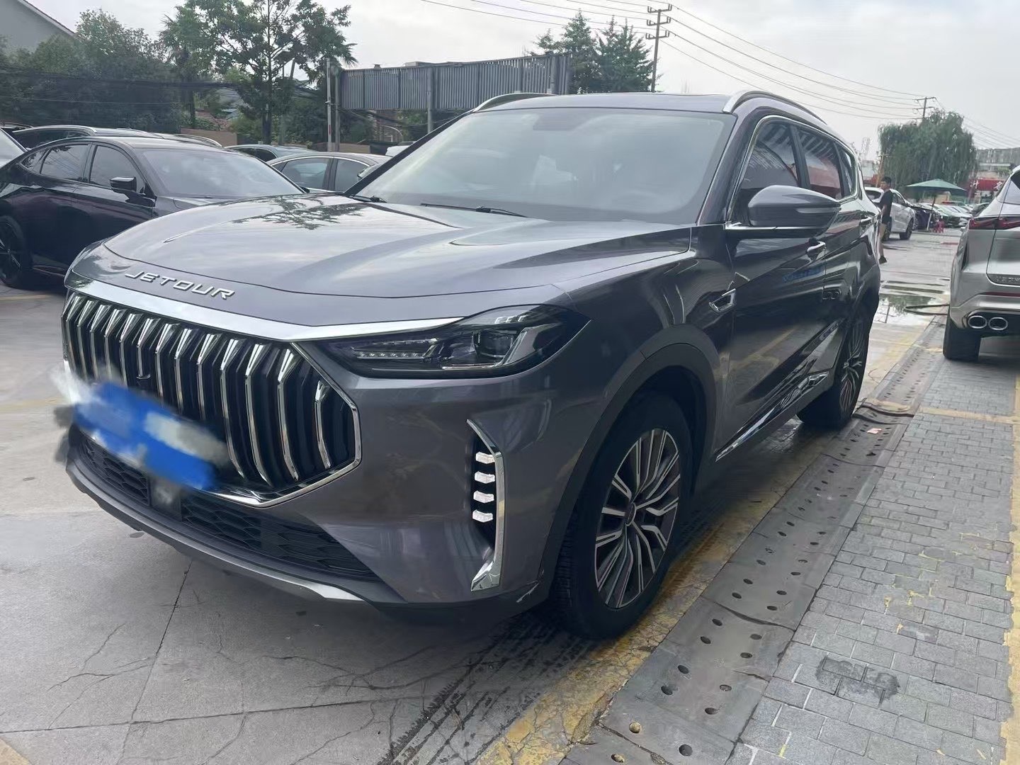 MY2023 Jetour X70 PLUS 1.5T DCT Brave PLUS 5 seats