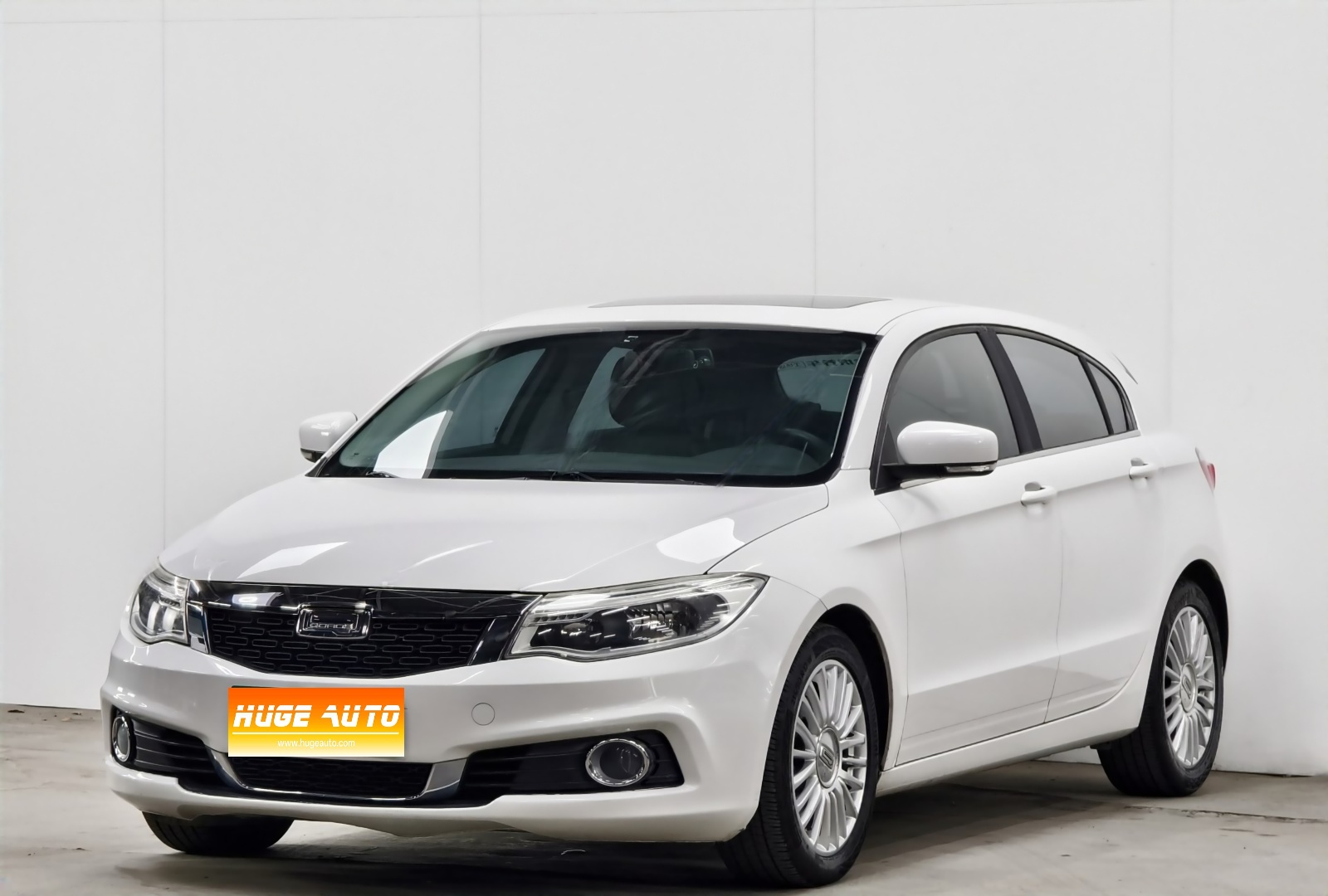 MY2014 Qoros3 Hatchback 1.6L AT Joy Enhanced