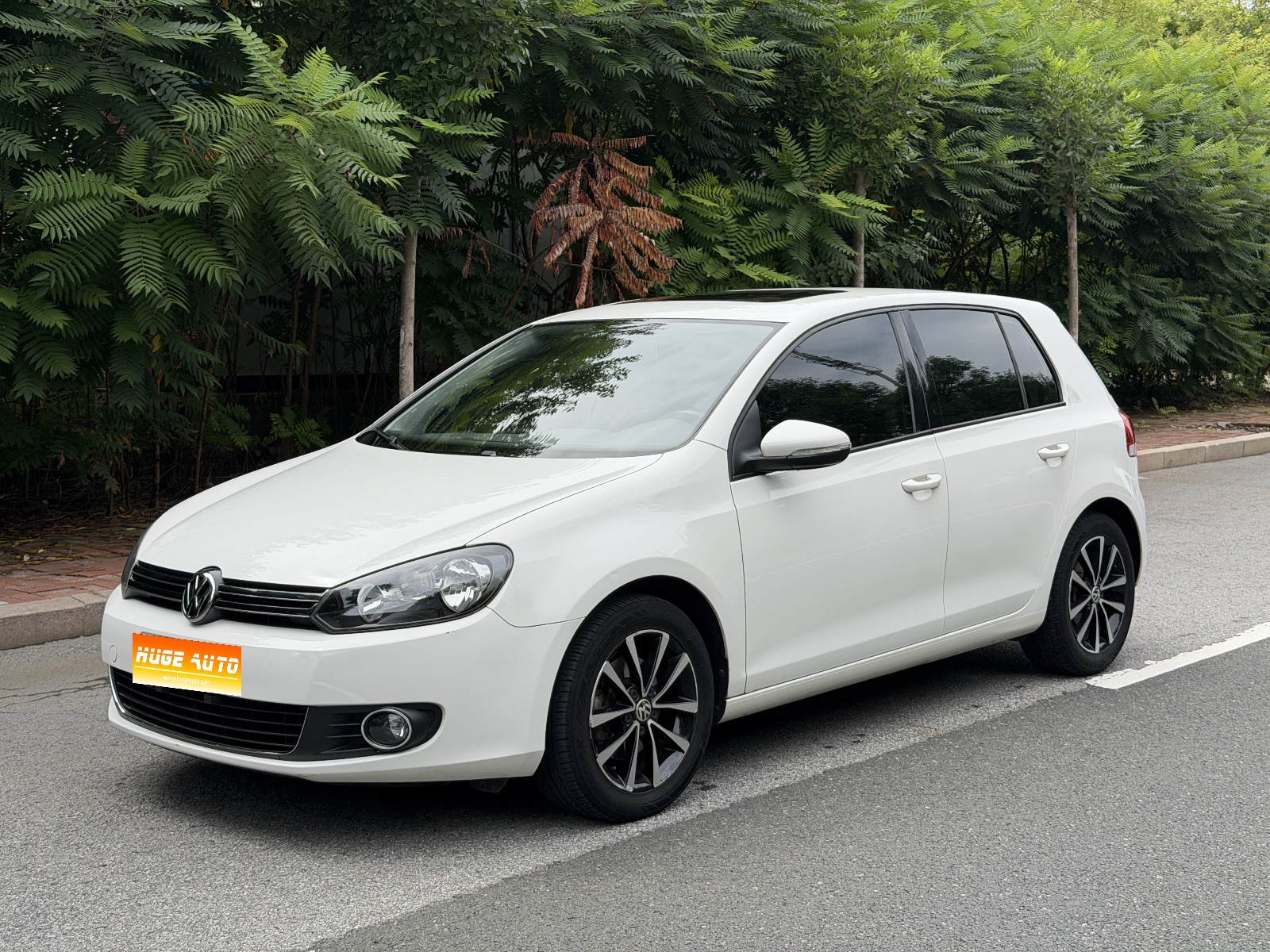 MY2012 Golf 1.4TSI AT Luxury 